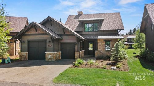 1124 Shellworth Cir, McCall, ID, 83638-3618 | Card Image