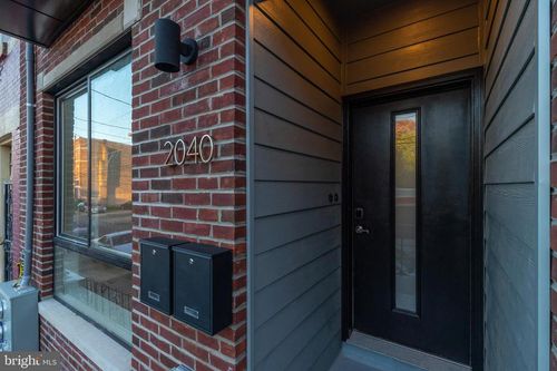 1-2040 N 19th St, PHILADELPHIA, PA, 19121-1539 | Card Image