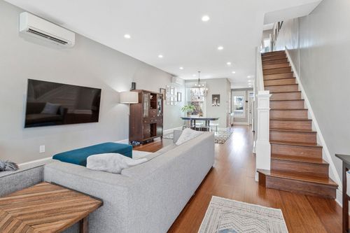 503 I St Ne, WASHINGTON, DC, 20002-4345 | Card Image