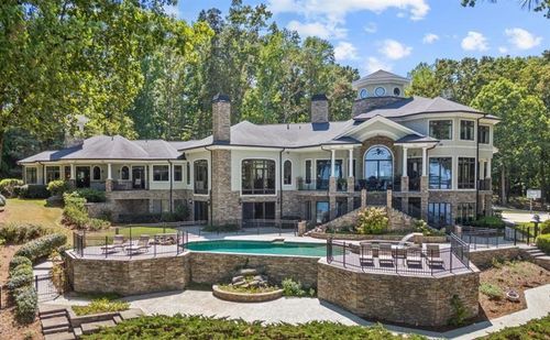6686 Gaines Ferry Rd, Flowery Branch, GA, 30542-3839 | Card Image