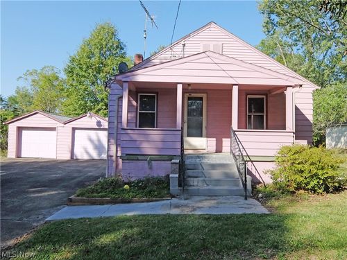 2243 N Glenwood Ave, Niles, OH, 44446-4211 | Card Image