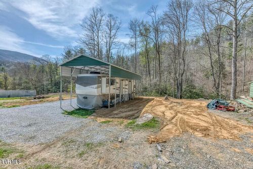155 Tower Rd, Roan Mountain, TN, 37687-3831 | Card Image