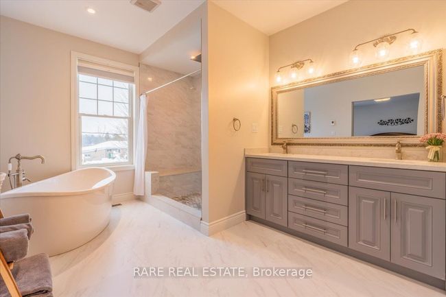 13 Evan Ave, House other with 7 bedrooms, 4 bathrooms and 6 parking in Adjala Tosorontio ON | Image 22