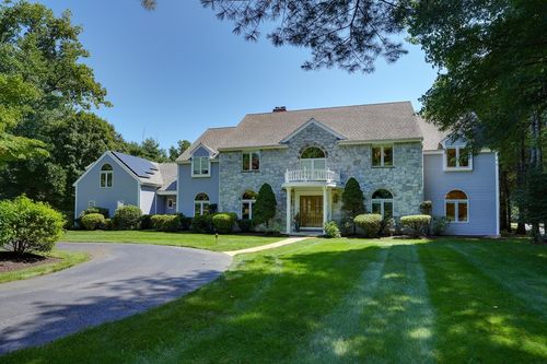 373 Caterina Hts, Concord, MA, 01742-4750 | Card Image