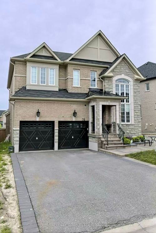 71 Slack St, Bradford, ON, L3Z0S4 | Card Image