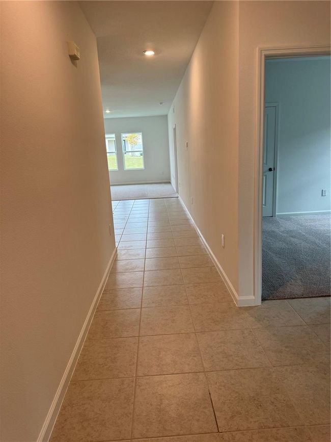 2210 Raven Ridge Rd, House other with 3 bedrooms, 2 bathrooms and null parking in Minneola FL | Image 6