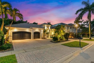 10800 Blue Palm St, House other with 5 bedrooms, 3 bathrooms and null parking in Plantation FL | Image 3