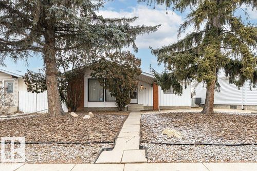 8804 19 Ave Nw, Edmonton, AB, T6K1Z6 | Card Image