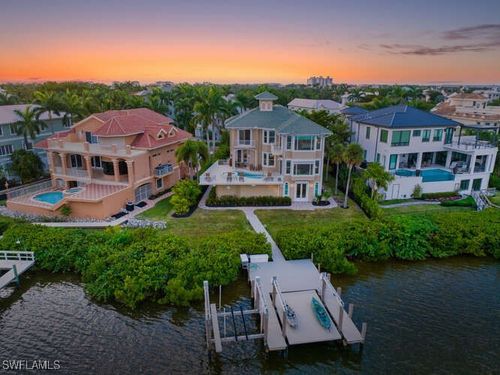 208 San Mateo Dr, BONITA SPRINGS, FL, 34134-8537 | Card Image