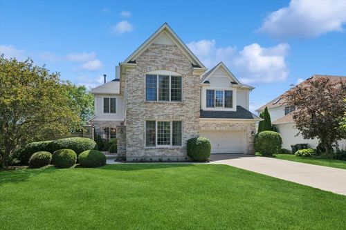 527 Mallard Point Dr, North Aurora, IL, 60542-1283 | Card Image