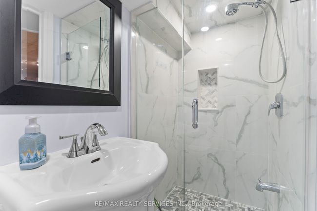 21 - 475 Bramalea Rd, Condo with 4 bedrooms, 2 bathrooms and 1 parking in Brampton ON | Image 25