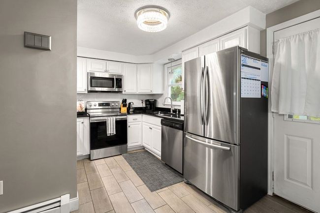 UNIT-19 - 15 Culver St, Condo with 2 bedrooms, 2 bathrooms and null parking in Plaistow NH | Image 13