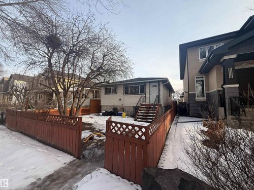 10545 67 Ave Nw, Edmonton, AB, T6H1Z4 | Card Image