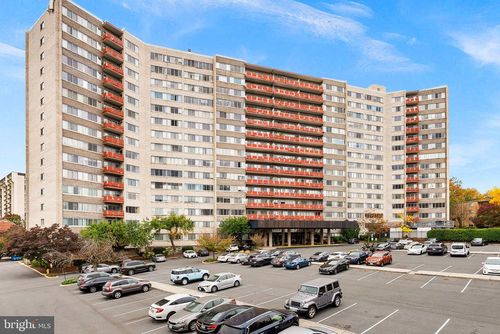 unit-107-5340 Holmes Run Pkwy, ALEXANDRIA, VA, 22304-2812 | Card Image