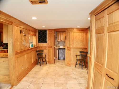 house-unit-48677 Sugarbush Road, Chesterfield Township, MI, 48047 | Card Image