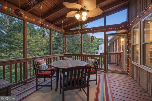 1806 Birch Rd, MCLEAN, VA, 22101-5275 | Card Image