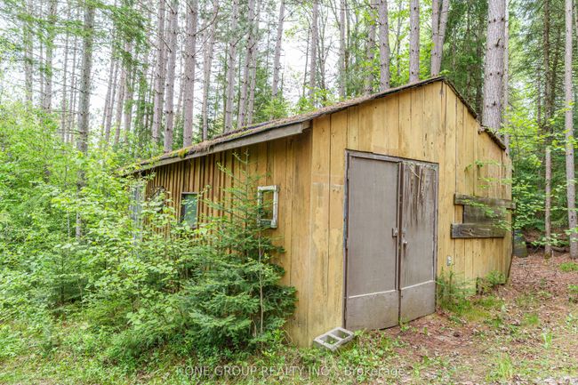 10 Riverside Crt, House other with 3 bedrooms, 2 bathrooms and 5 parking in Bancroft ON | Image 44