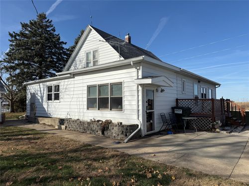 2512 Peru Rd, Peru, IA, 50222-8300 | Card Image