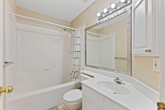 74 Weston Green Sw, House other with 4 bedrooms, 4 bathrooms and 4 parking in Calgary AB | Image 26