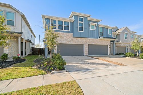 4018 Balboa Dr, Iowa Colony, TX, 77583-3734 | Card Image