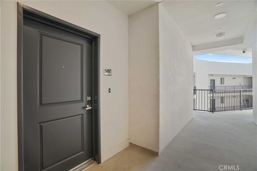 507-8750 Sepulveda Boulevard, North Hills, CA, 91343 | Card Image