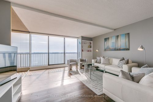 1001-33 Harbour Sq, Toronto, ON, M5J2G2 | Card Image