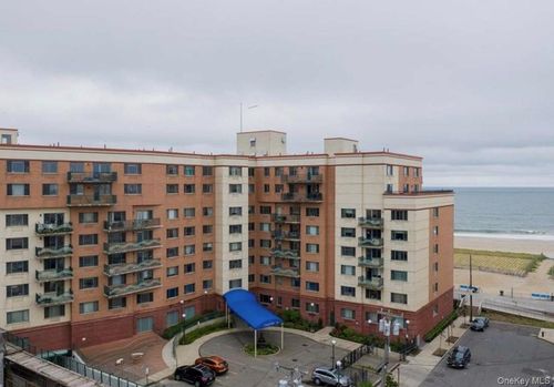 apt-410-136 Beach 117th St, Rockaway Park, NY, 11694-2061 | Card Image