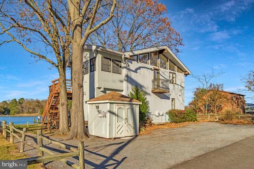 962 Main St, DEALE, MD, 20751-9609 | Card Image