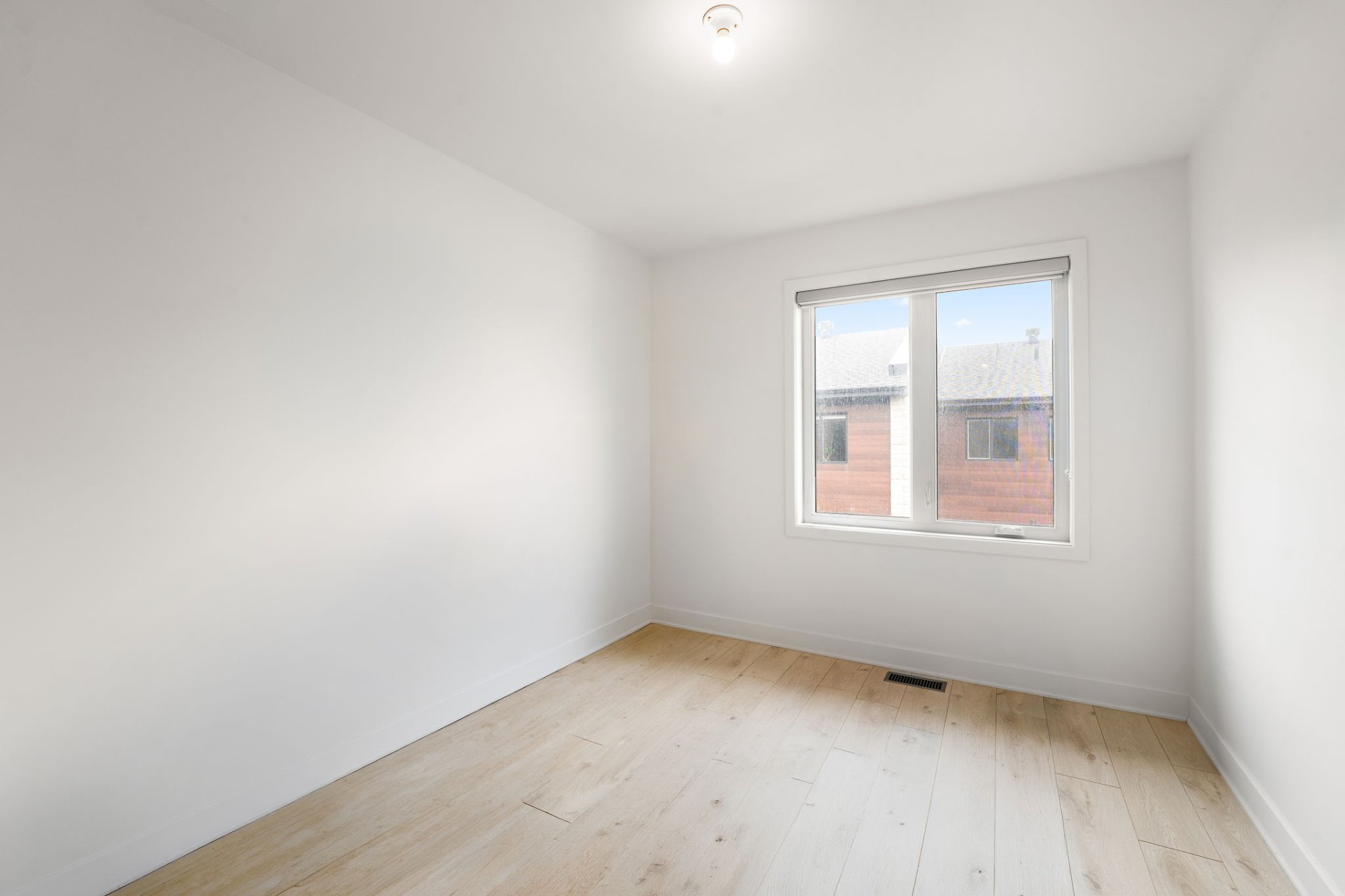 Residential Lease in Vaudreuil-Dorion 4