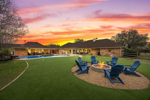 3 Meadowcreek Dr, Melissa, TX, 75454-8907 | Card Image