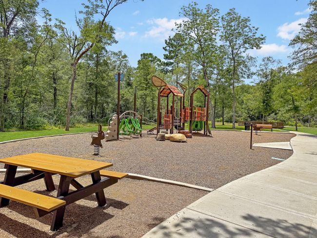 This is one of the three neighborhood parks nearby. | Image 42
