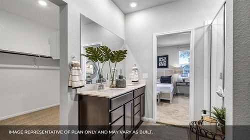 812 Pease River Way, Hutto, TX, 78634-2355 | Card Image