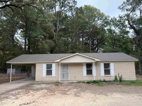 2213 Crestwood, Pine Bluff, AR, 71603 | Card Image