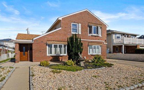 1-539 W Park Ave, Long Beach, NY, 11561-3011 | Card Image