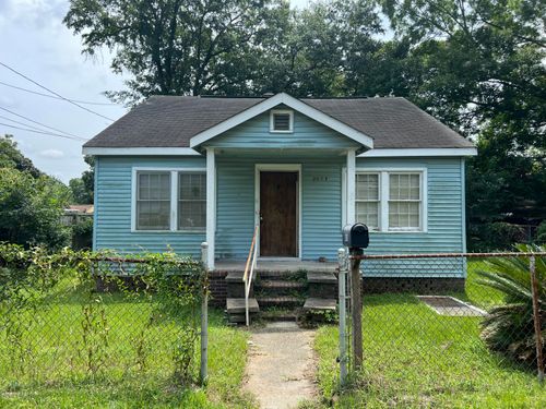 2007 Riverview Ave, North Charleston, SC, 29405-8355 | Card Image