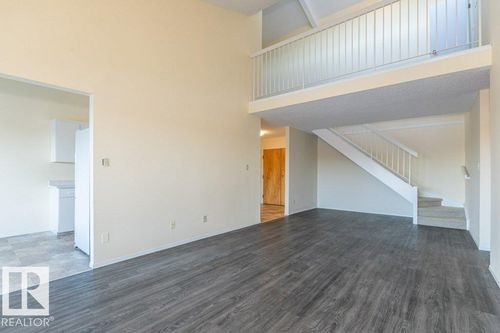 433-4404 122 St Nw, Edmonton, AB, T6J4A9 | Card Image