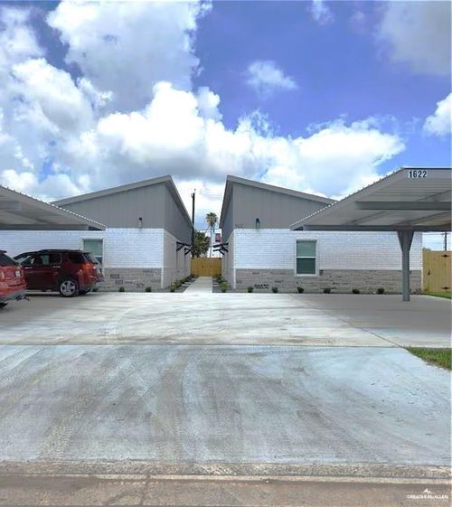 1622 Playa Dr, Weslaco, TX, 78596-4542 | Card Image