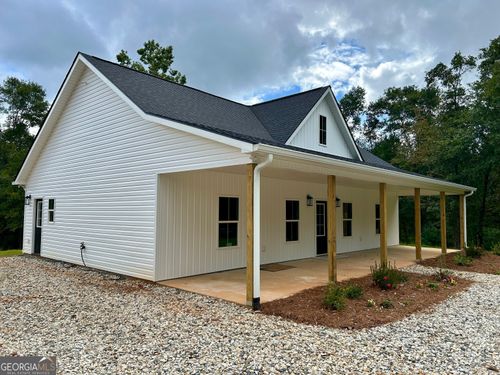 714 Rocky Ford Rd, Lavonia, GA, 30553-4764 | Card Image