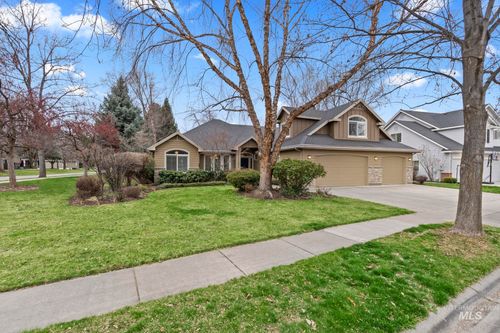 1579 N Watson Way, Eagle, ID, 83616 | Card Image