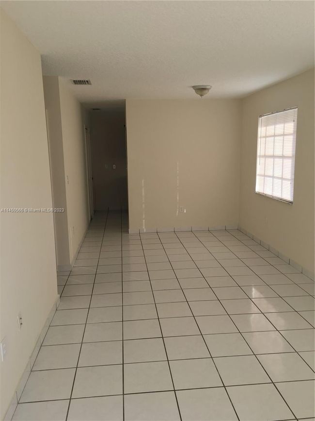 0 - 3610 Sw 87th Pl, Townhouse with 2 bedrooms, 1 bathrooms and null parking in Miami FL | Image 8