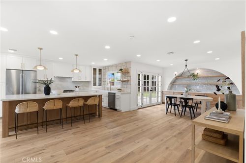 2943 Baker St, Costa Mesa, CA, 92626-3601 | Card Image