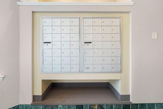 Mail on 26th floor | Image 20