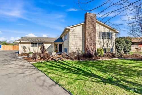 2072 S Crystal Way, Boise, ID, 83706-4346 | Card Image