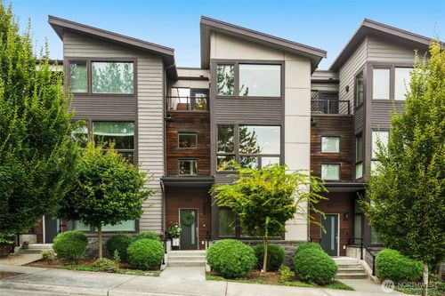 unit-102-6454 Ne 181st St, Kenmore, WA, 98028-5031 | Card Image