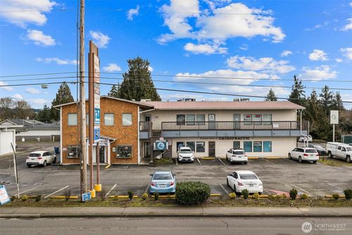1020 A St Se, Auburn, WA, 98002-6063 | Card Image