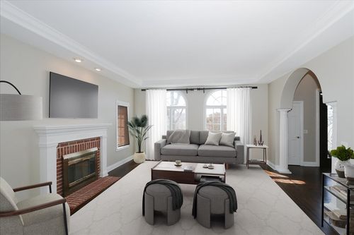 5N523 E Lakeview Cir, St. Charles, IL, 60175-6173 | Card Image