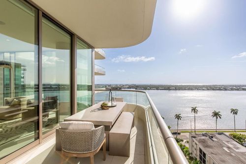 1102-200 Arkona Ct, West Palm Beach, FL, 33401-7106 | Card Image