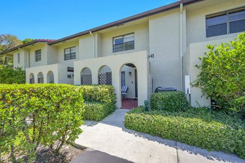 21207 Lago Cir, Boca Raton, FL, 33433-2138 | Card Image