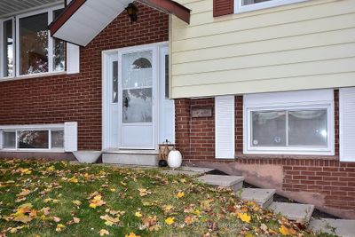 1538 Cherryhill Rd, House other with 3 bedrooms, 2 bathrooms and 6 parking in Peterborough ON | Image 3