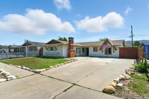 1408 W Walnut Ave, Lompoc, CA, 93436-5648 | Card Image